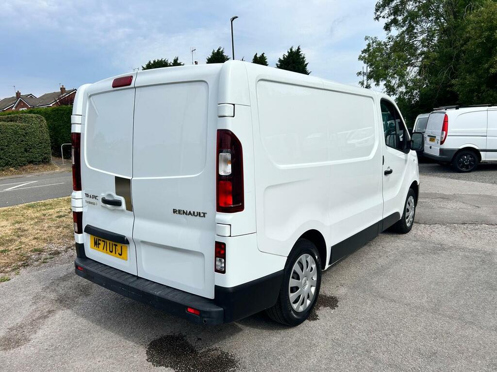 Renault Trafic 2.0 Dci Energy 28 Business Swb Standard Roof Euro White #4