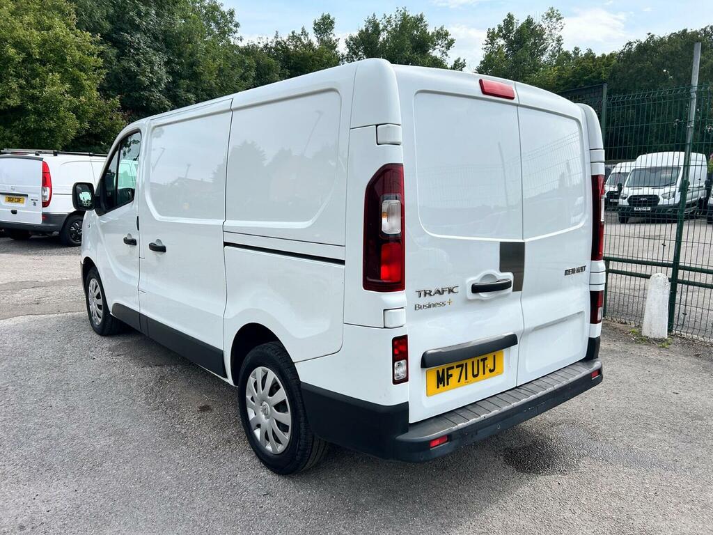 Renault Trafic 2.0 Dci Energy 28 Business Swb Standard Roof Euro White #6