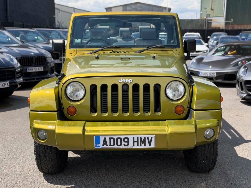 Jeep Wrangler Sahara Unlimited 4Wd #2