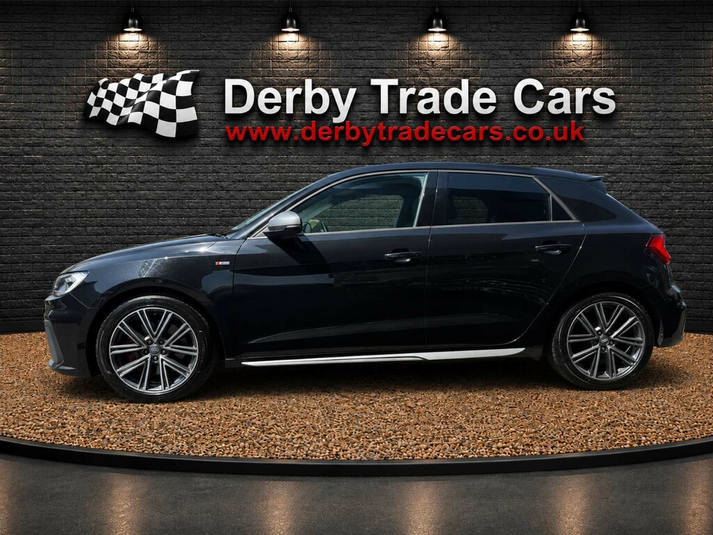 Audi A1 Sportback Tfsi S Line Competition #4