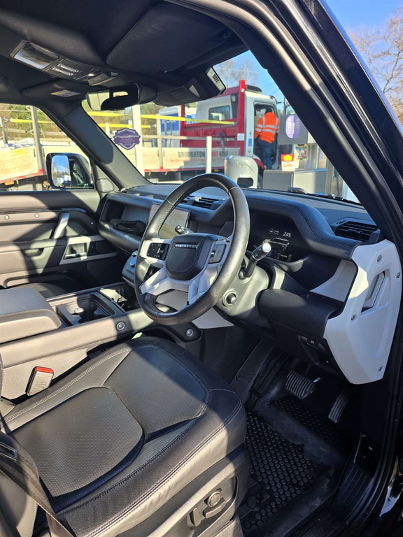 Land Rover Defender X-dynamic Hse Phev 4Wd Black #3