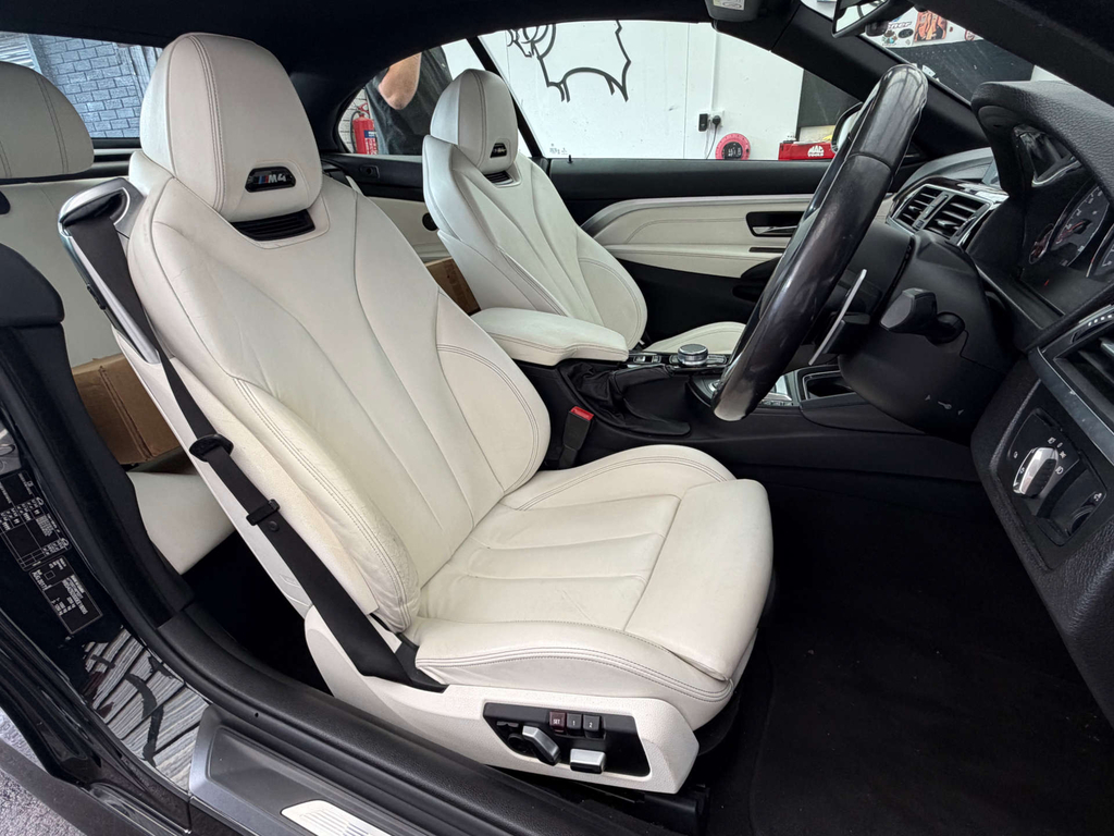 BMW M4 Competition Edition Package YC67YTM Black #5