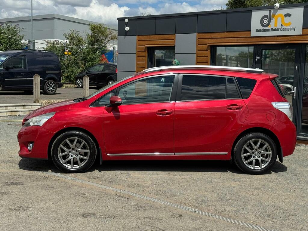 Toyota Verso 2.0 D-4d Excel Euro 5 Red #2