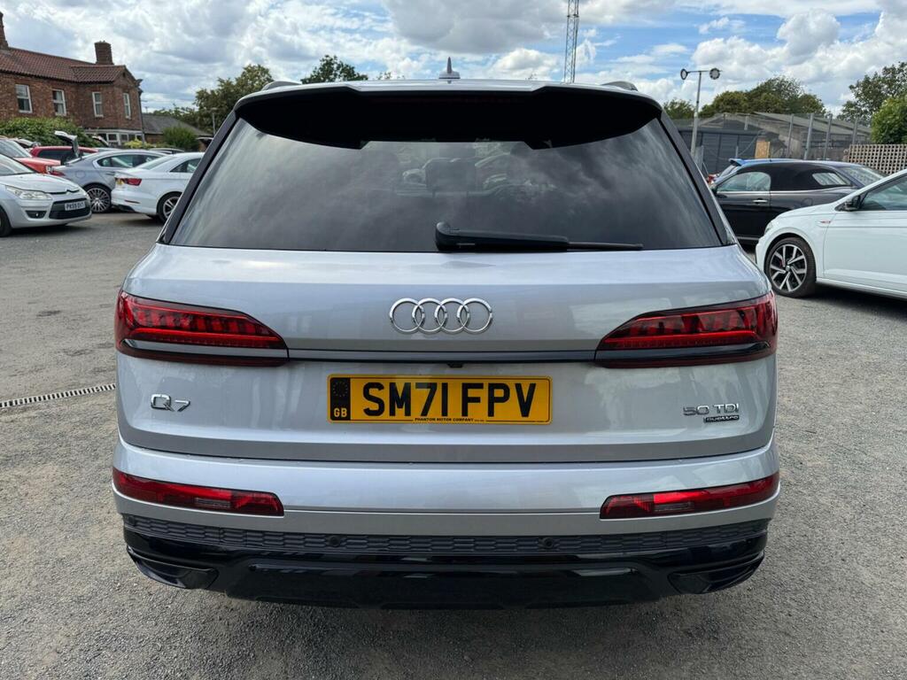 Audi Q7 3.0 Tdi V6 50 Black Edition Tiptronic Quattro Euro Silver #4