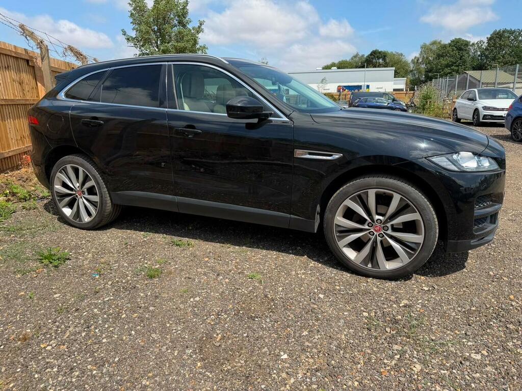 Jaguar F-Pace 2.0 D180 Portfolio Awd Euro 6 Ss D10LEV Black #3