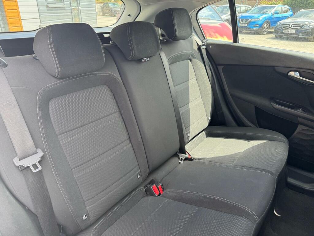 Fiat Tipo 1.4 T-jet Lounge Euro 6 S S 5 482 Car Detail  #15