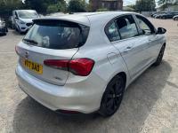 Fiat Tipo 1.4 T-jet Lounge Euro 6 S S 5 482 Car Detail  #27