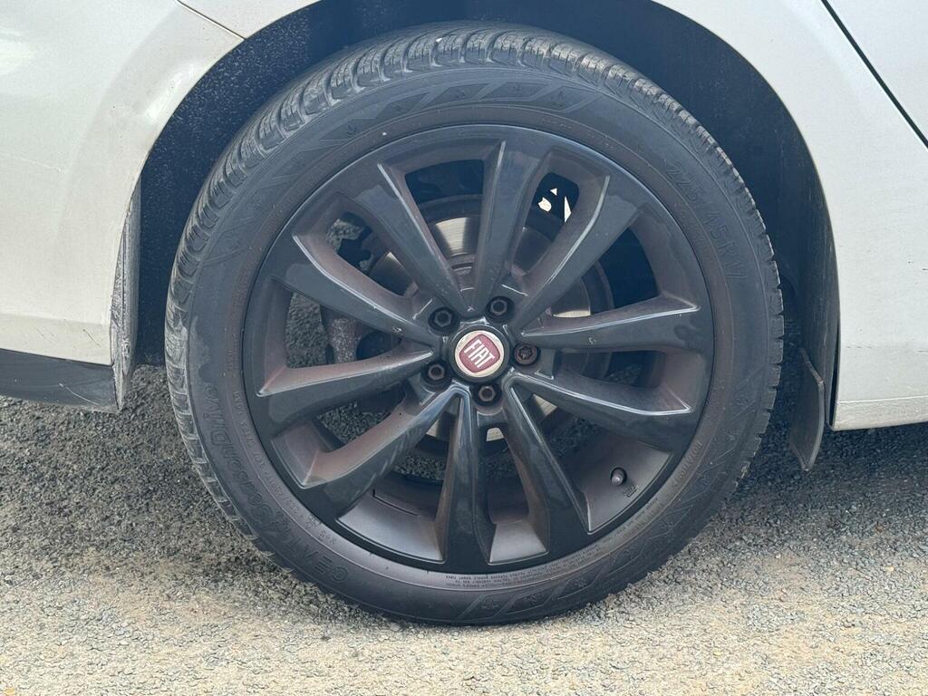 Fiat Tipo 1.4 T-jet Lounge Euro 6 S S 5 482 Car Detail  #23