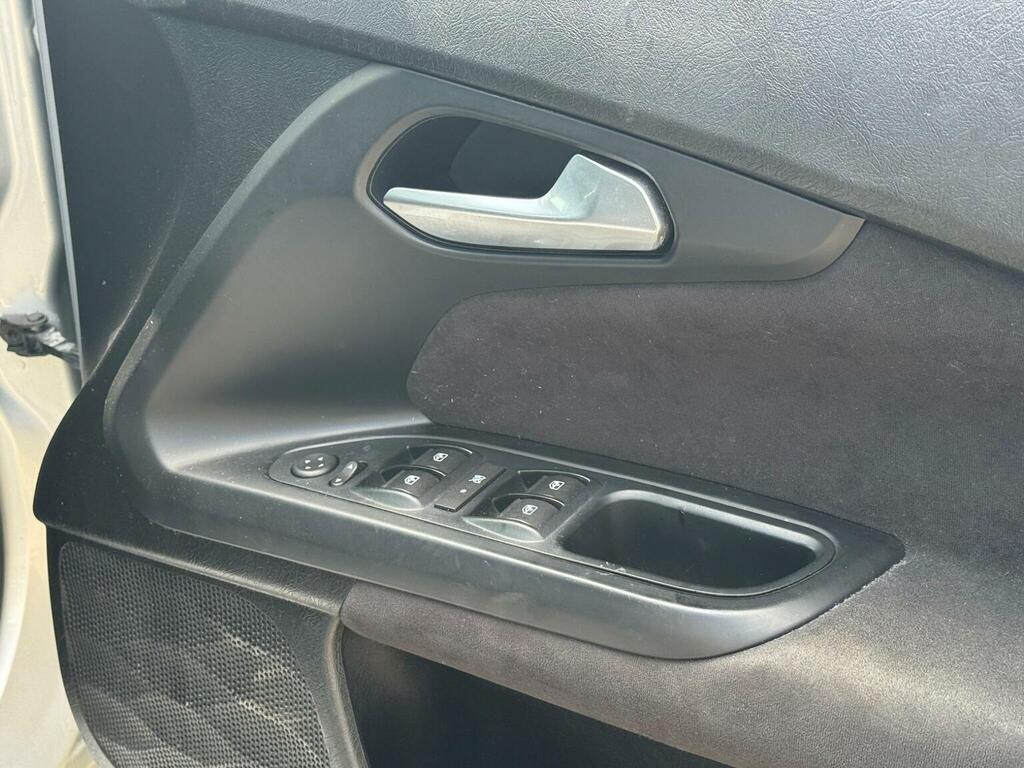 Fiat Tipo 1.4 T-jet Lounge Euro 6 S S 5 482 Car Detail  #19