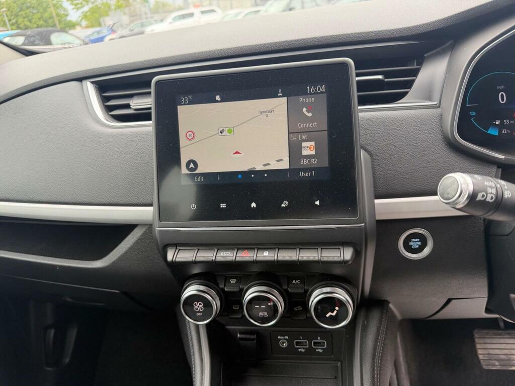 Renault Zoe I Iconic 135 Bhp Red #19