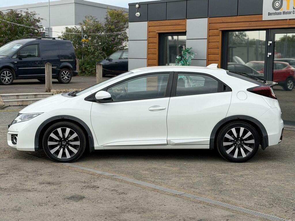 Honda Civic 1.8 I-vtec Se Plus Navi Euro 6 Ss White #2