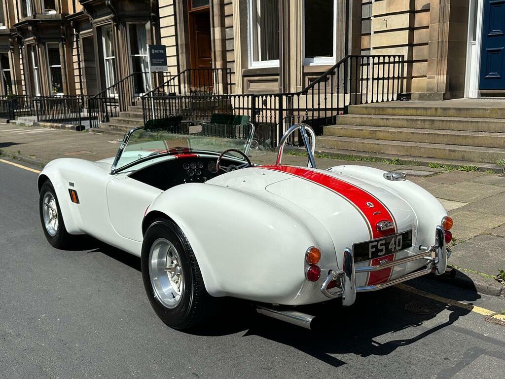 AC Cobra Petrol  White #6