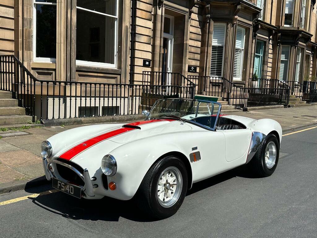 AC Cobra Petrol  White #2