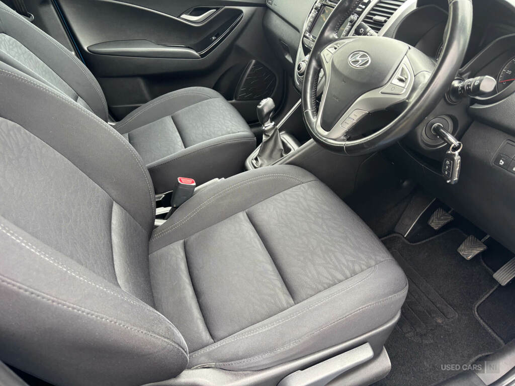 Hyundai Ix20 1.4 Blue Drive Se Nav Blue #5