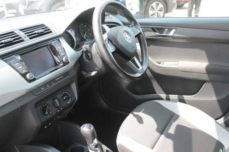 Skoda Fabia 1.2 Tsi Se Dsg NV65DZR Blue #2