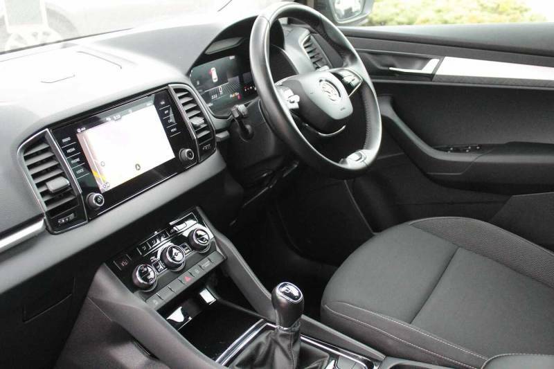 Skoda Karoq 1.0 Tsi Se Drive - 2022 72 Black #2