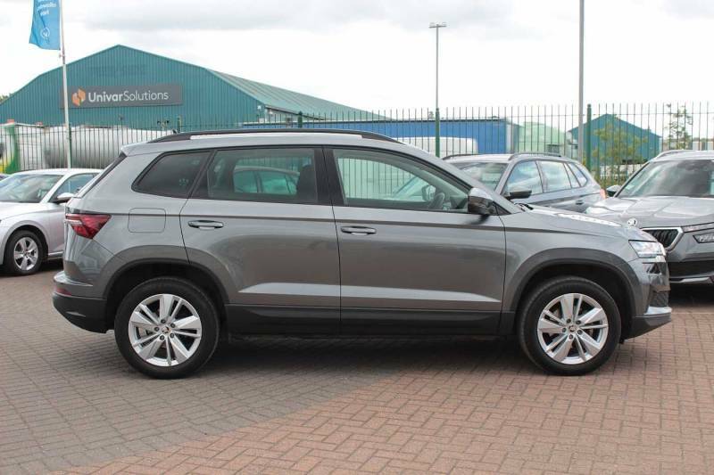 Skoda Karoq 1.0 Tsi 116 Se Drive - 2024 74 Grey #4