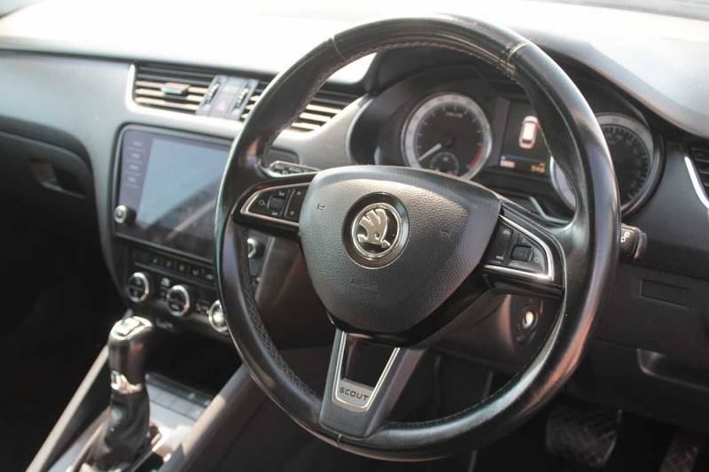 Skoda Octavia 2.0 Tdi Cr Scout 4X4 Dsg - 2018 68 Grey #6