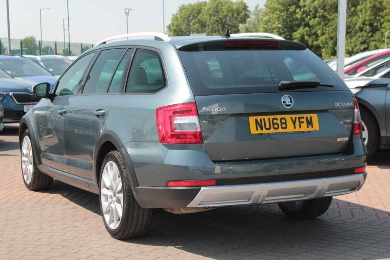 Skoda Octavia 2.0 Tdi Cr Scout 4X4 Dsg - 2018 68 Grey #3