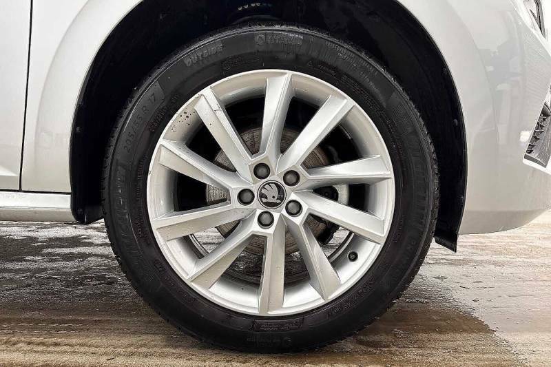 Skoda Kamiq 1.0 Tsi 95 Se Edition - 2025 25 GL25JXH Silver #5