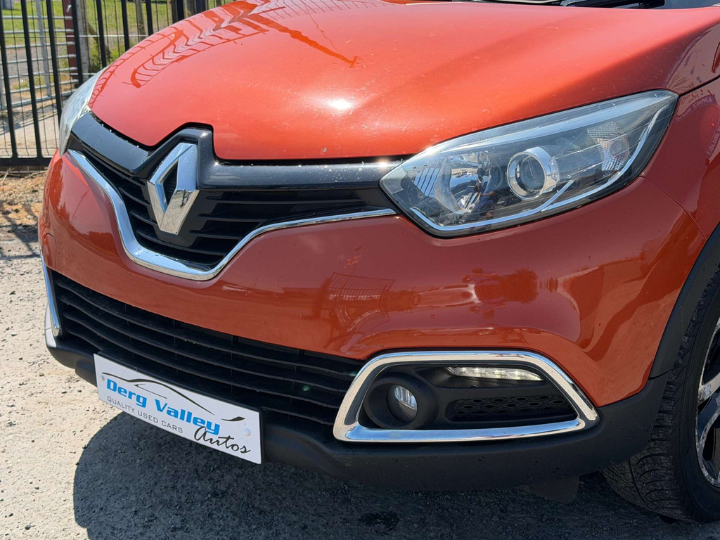 Renault Captur Dynamique S Nav Dci CK17ZNP Black #5