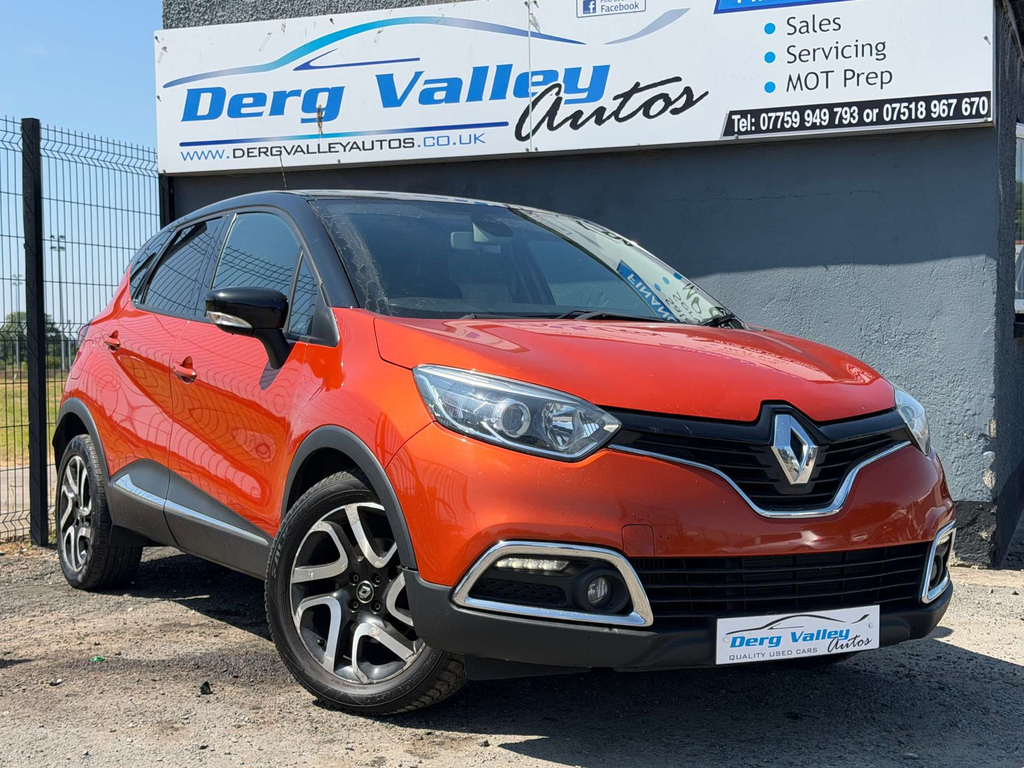 Renault Captur Dynamique S Nav Dci CK17ZNP Black #2