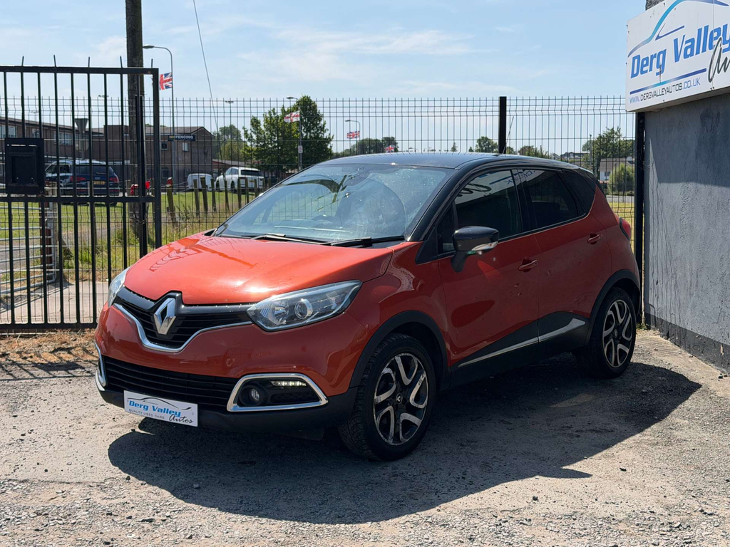 Renault Captur Dynamique S Nav Dci CK17ZNP Black #4