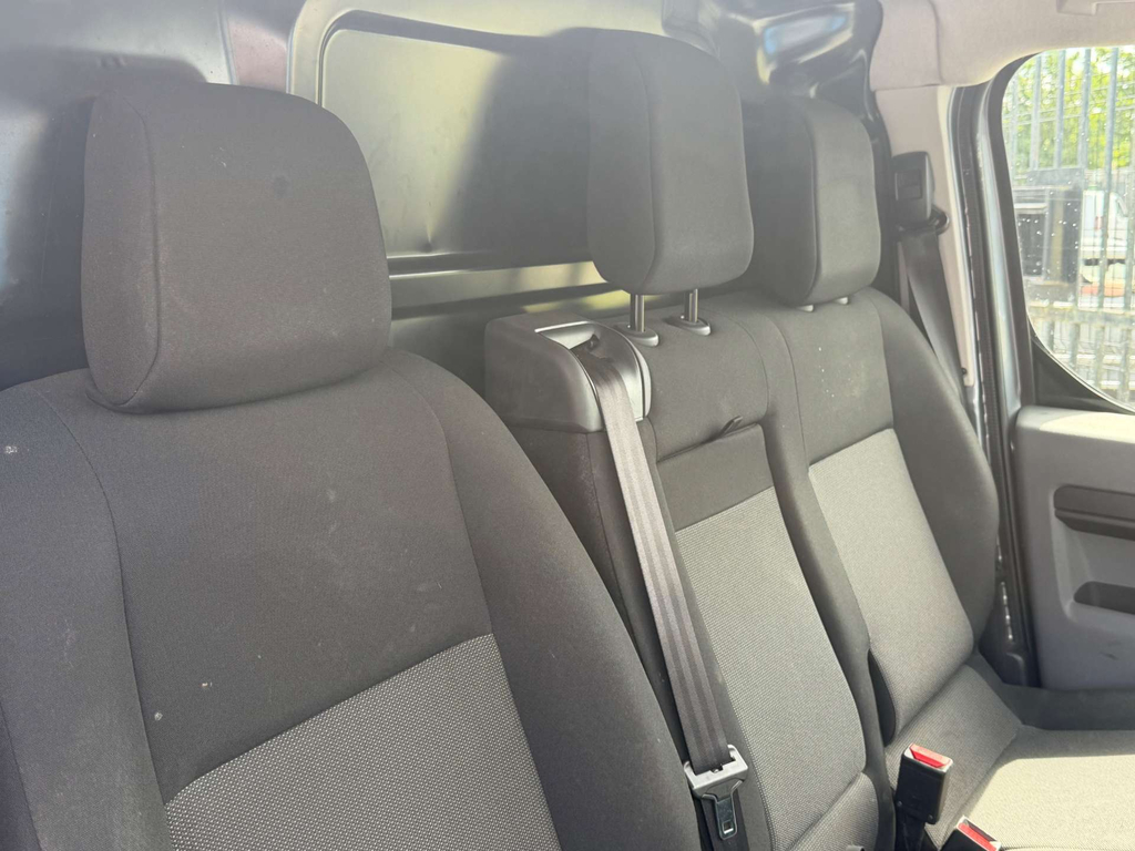 Peugeot Expert Mpv White #9