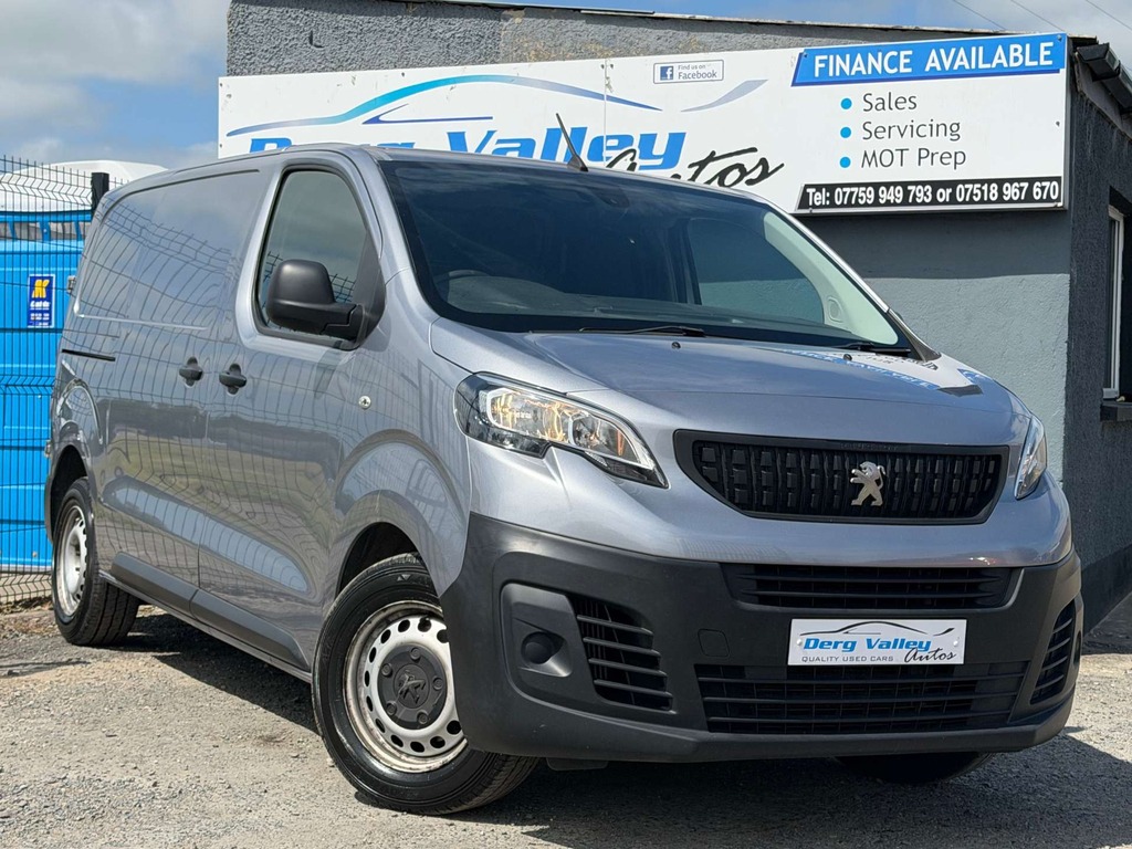 Peugeot Expert Mpv White #2