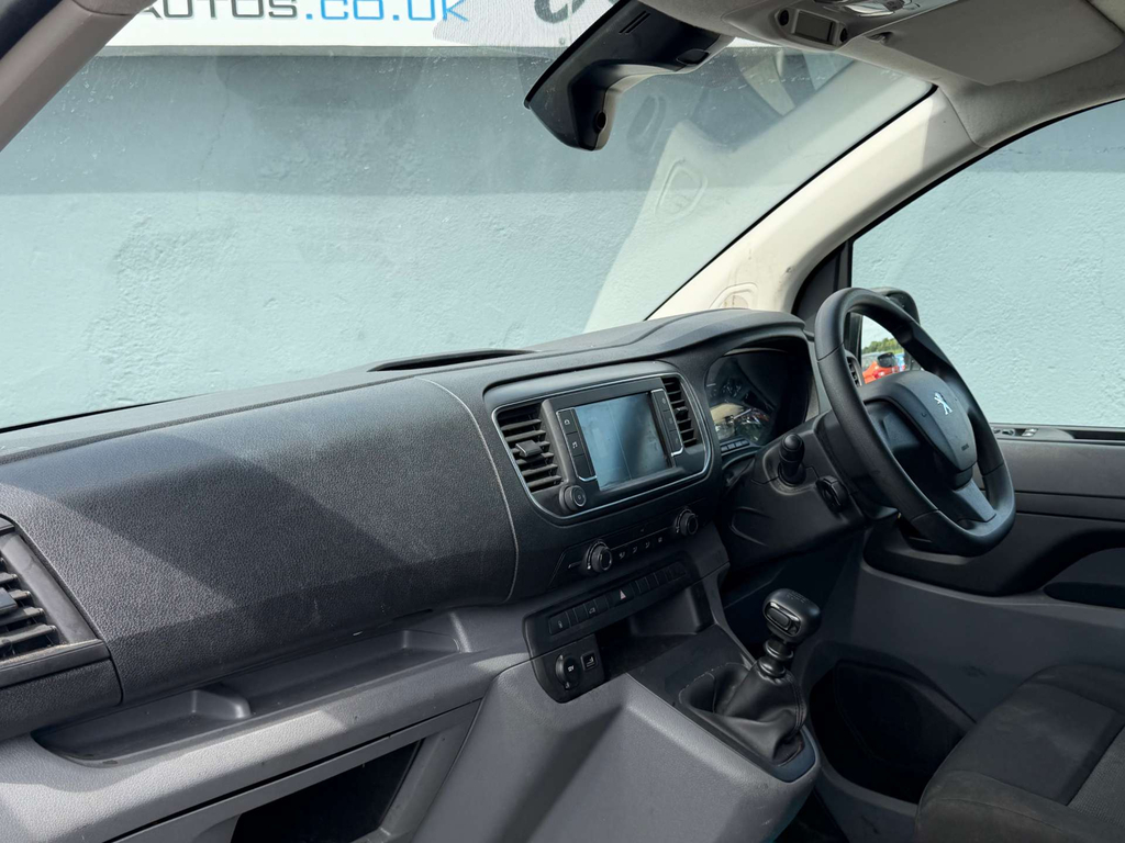 Peugeot Expert Mpv White #7