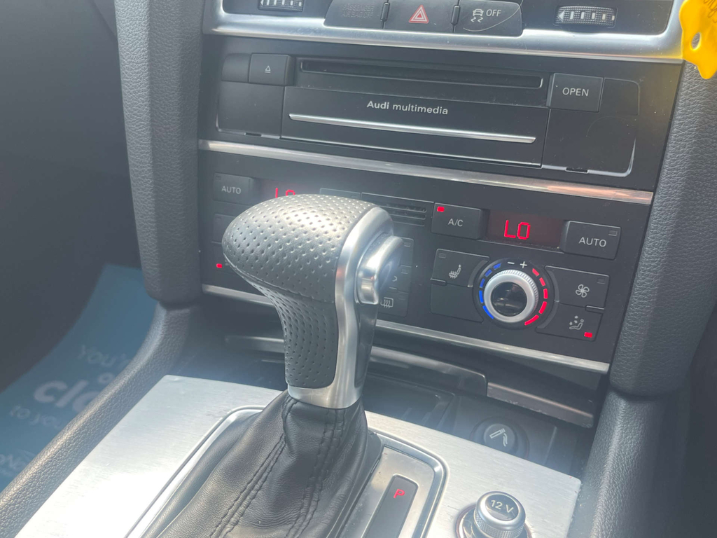 Audi Q7 3.0 Tdi 245 Quattro White #10