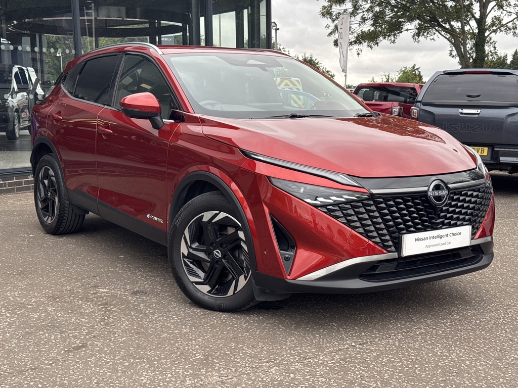Nissan Qashqai 1.5 E-power N-connecta AO74EUH Red