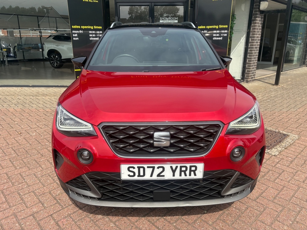 Seat Arona 1.0 Tsi 110 Fr Edition Dsg SD72YRR Red #4