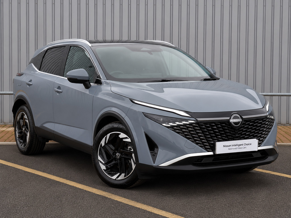 Nissan Qashqai 1.3 Dig-t Mh 158 N-connecta Xtronic Grey