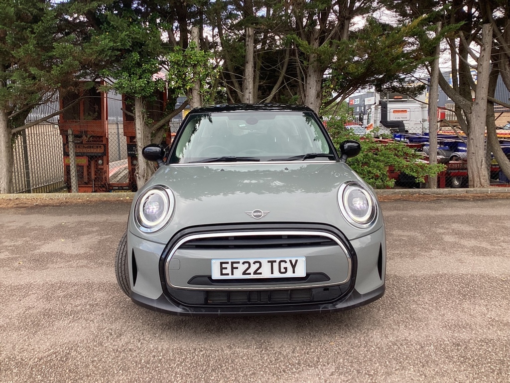 Mini Hatch 1.5 Cooper Classic EF22TGY Grey #2