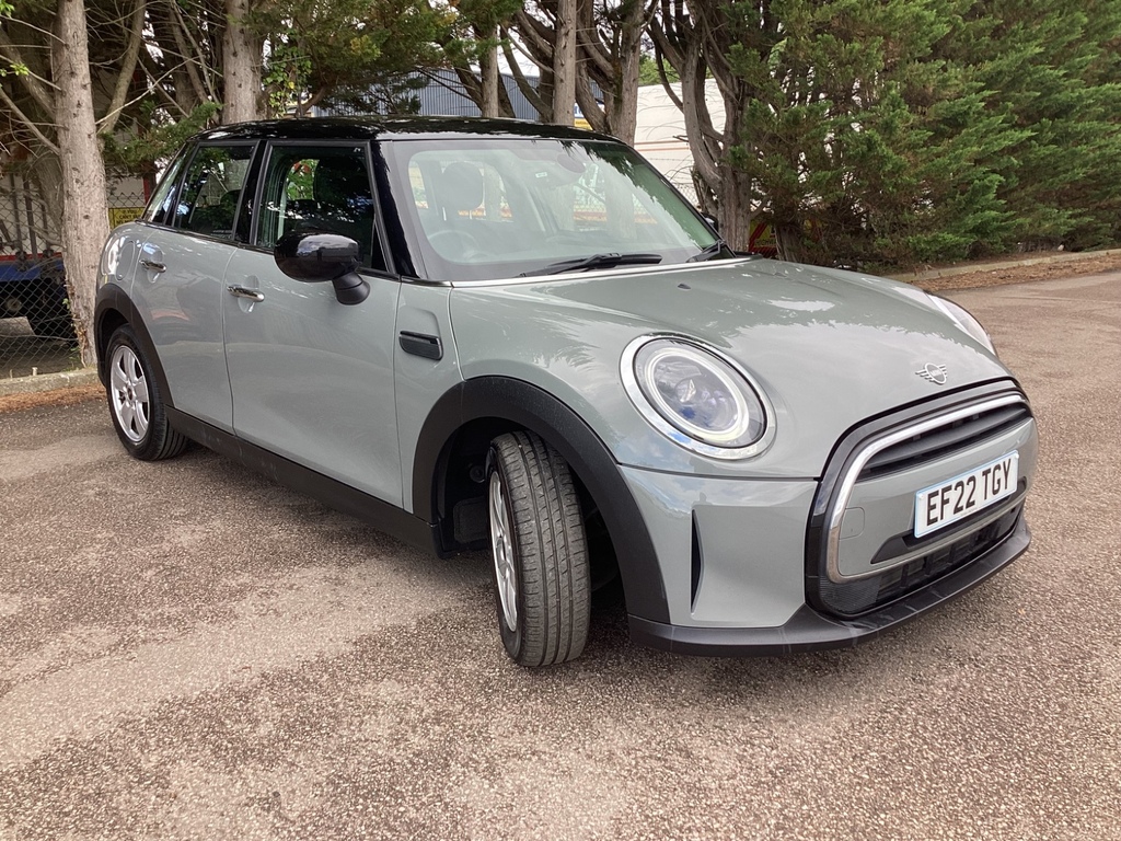 Mini Hatch 1.5 Cooper Classic Grey