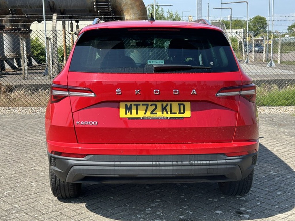 Skoda Karoq 1.5 Tsi Se L Dsg Estate Red #5