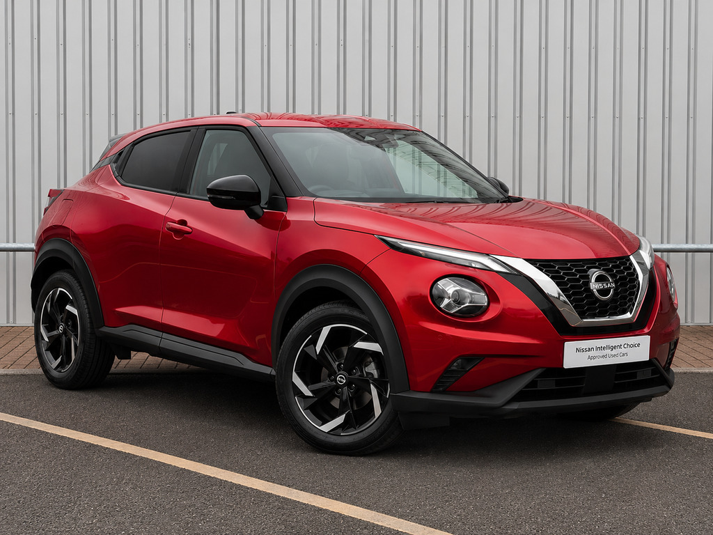 Nissan Juke 1.0 Dig-t 114 N-connecta Red