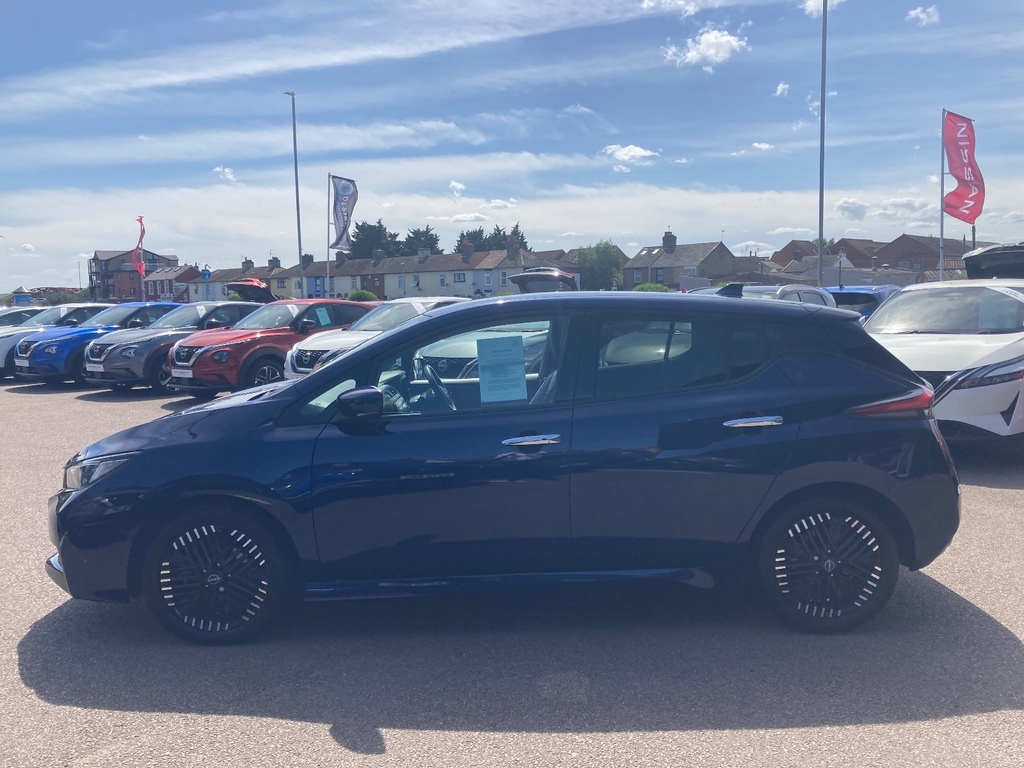 Nissan Leaf 110Kw Tekna 39Kwh Blue #5