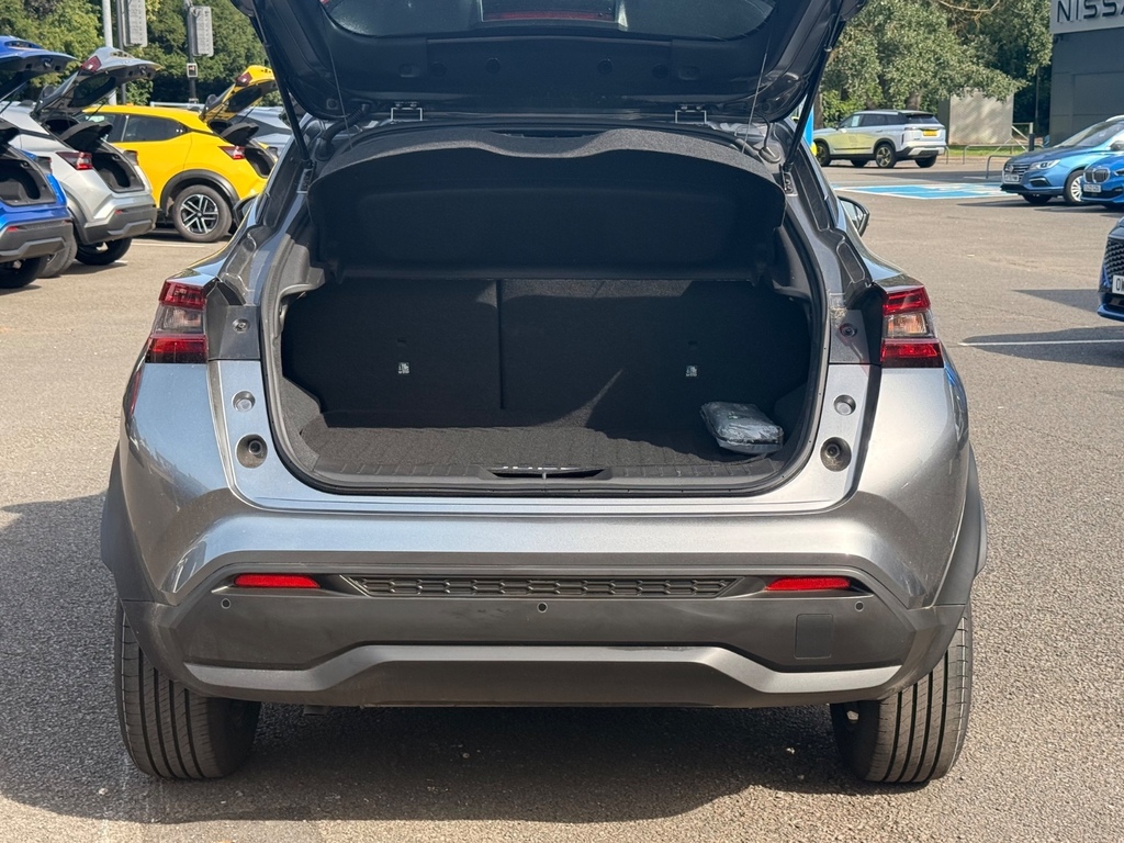 Nissan Juke 1.6 Hybrid N-connecta AO26KVV #4