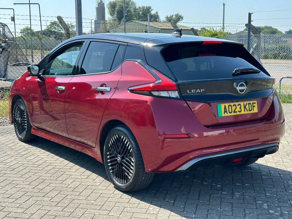 Nissan Leaf 110Kw Tekna 39Kwh AO23KDF Black #6