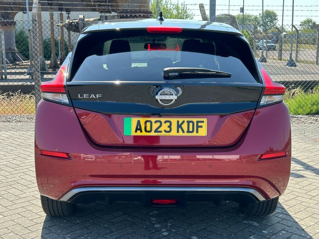 Nissan Leaf 110Kw Tekna 39Kwh AO23KDF Black #5