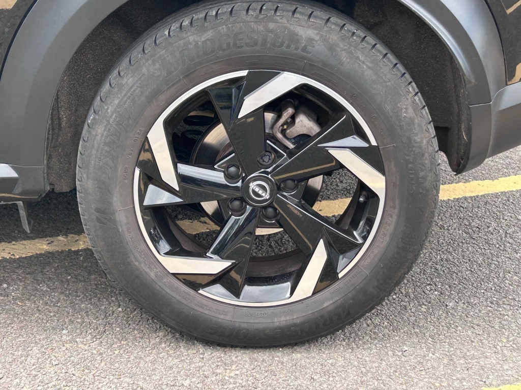 Nissan Juke 1.0 Dig-t 114 N-connecta Dct PX24RVY Black #3