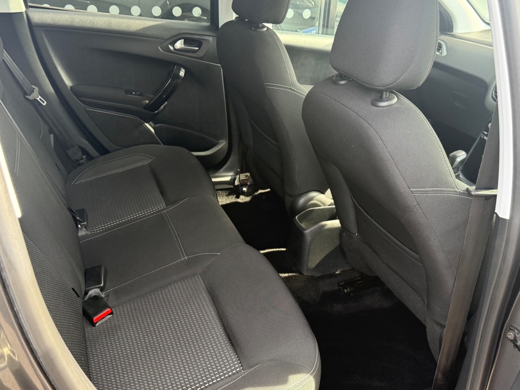 Peugeot 208 1.2 Puretech 82 Tech Edition Start Stop Grey #6