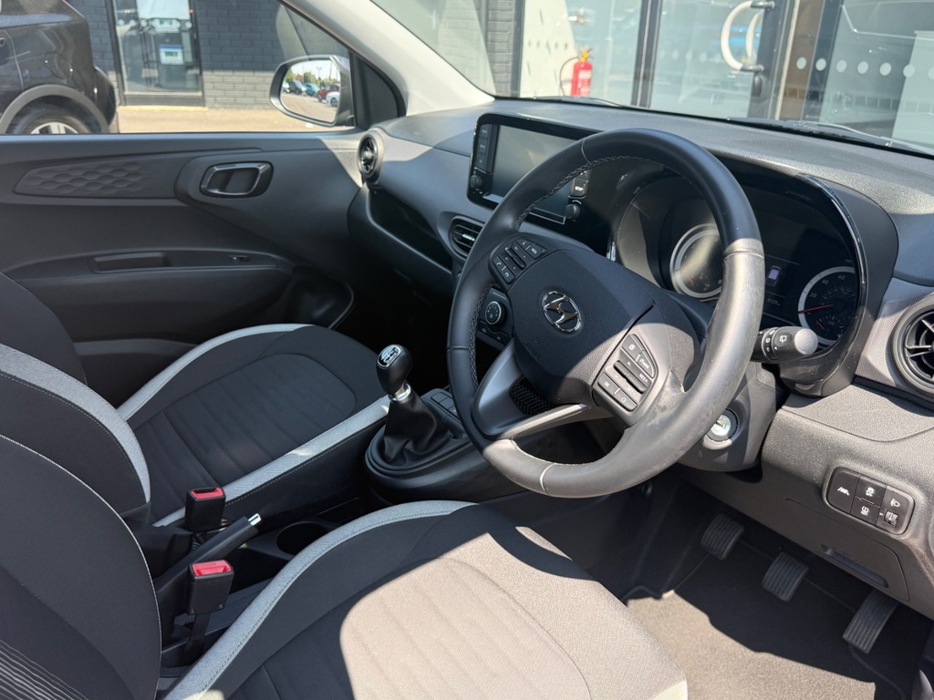 Hyundai I10 1.0 Mpi Se Connect Grey #2