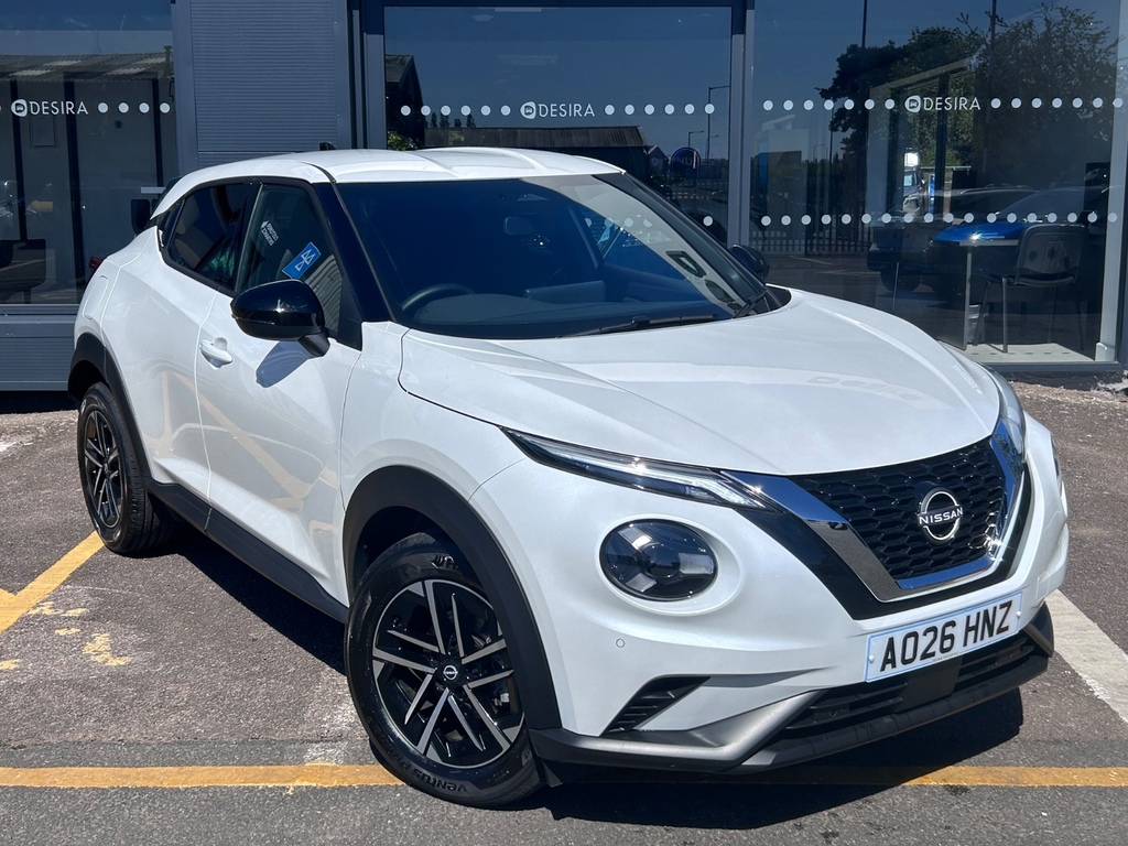 Nissan Juke 1.6 Tekna Suv Hybrid Euro 6 143 P WL75FBE White #2