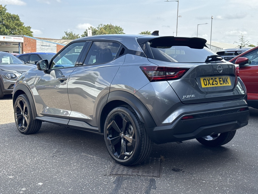 Nissan Juke 1.6 Hybrid Tekna OX25EMK Grey #6