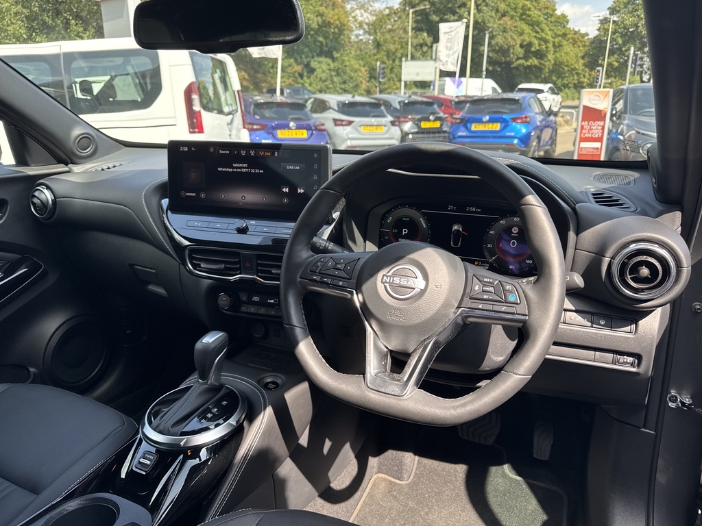 Nissan Juke 1.6 Hybrid Tekna OX25EMK Grey #3