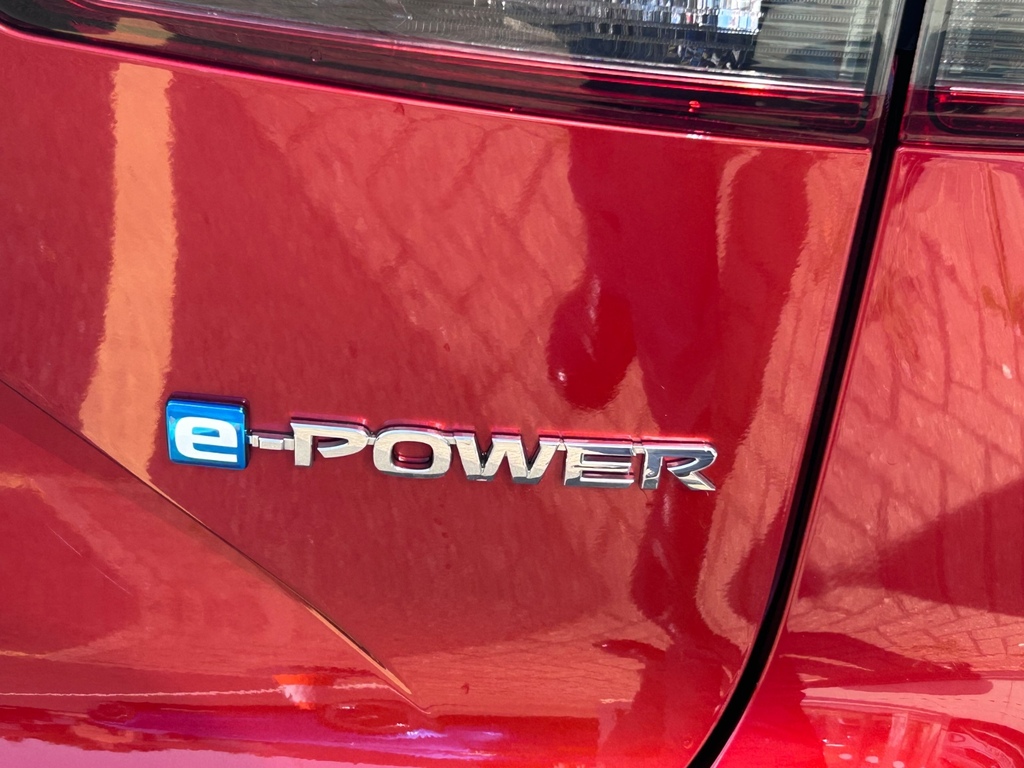 Nissan Qashqai 1.5 E-power N-connecta AU23OPO Red #5