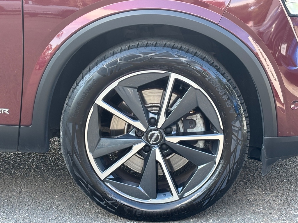 Nissan Qashqai 1.5 E-power Tekna YD23JSR Red #2